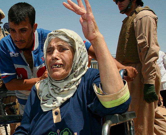 11 discapacitados y ancianos desaf�an a los islamistas y no apostatan.