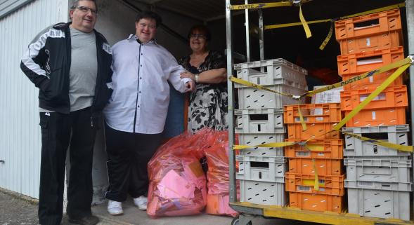 Manu, el chico con S�ndrome de Down que recibi� 30.000 postales de felicitaci�n