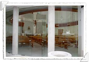 Parroquia Beata Mogas. Templo pricipal desde la capilla del Santísimo